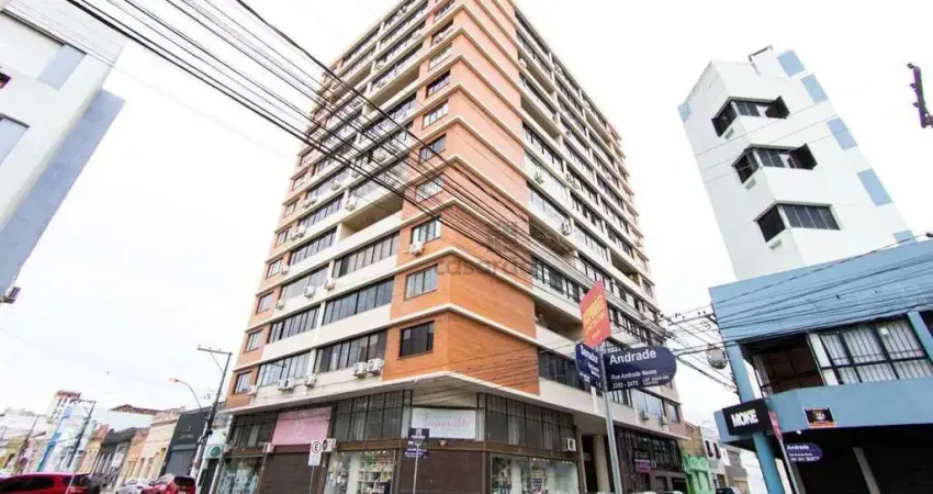 Apartamento com 3 quartos para alugar no Centro, Pelotas