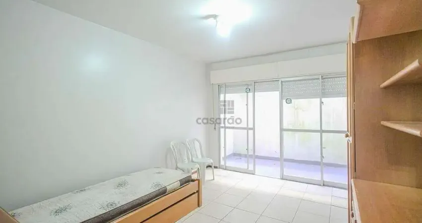 Kitnet / Stúdio para alugar no Centro, Pelotas