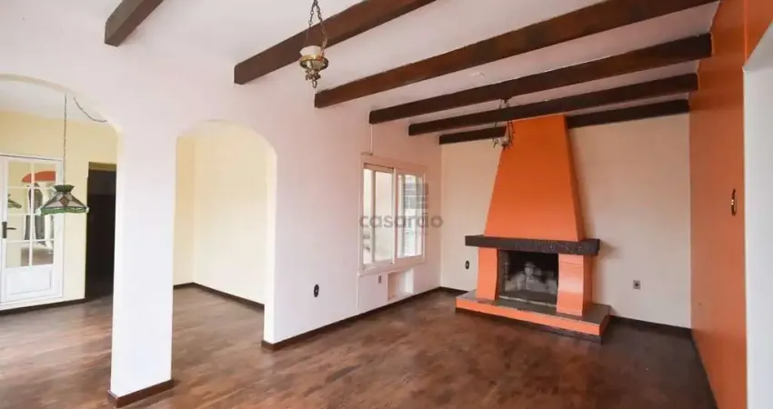 Casa com 5 quartos para alugar no Centro, Pelotas 