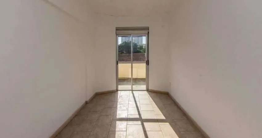 Apartamento com 2 quartos para alugar no Centro, Pelotas 