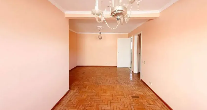 Apartamento com 3 quartos para alugar no Centro, Pelotas 