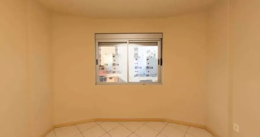 Apartamento com 2 quartos para alugar no Centro, Pelotas