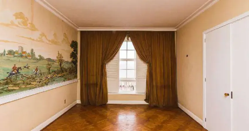 Apartamento com 3 quartos para alugar no Centro, Pelotas