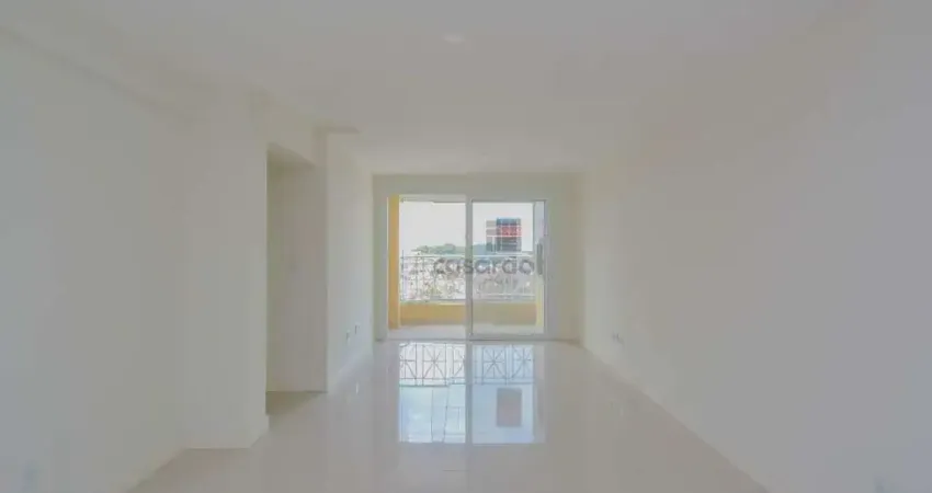 Apartamento com 2 quartos para alugar no Centro, Pelotas 