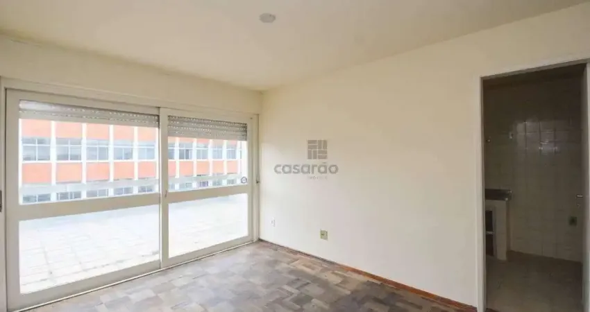Apartamento com 2 quartos para alugar no Centro, Pelotas 