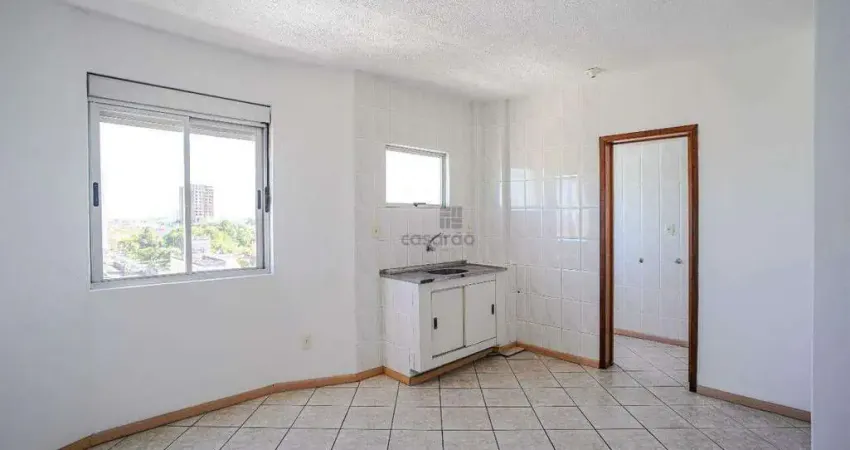 Apartamento com 2 quartos para alugar no Centro, Pelotas 