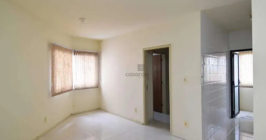 Apartamento com 1 quarto para alugar no Centro, Pelotas 