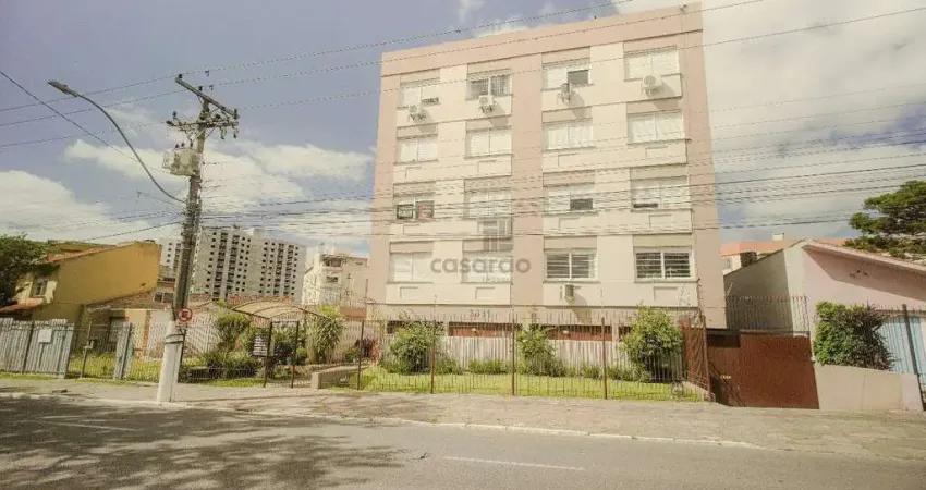 Apartamento com 2 quartos para alugar no Centro, Pelotas