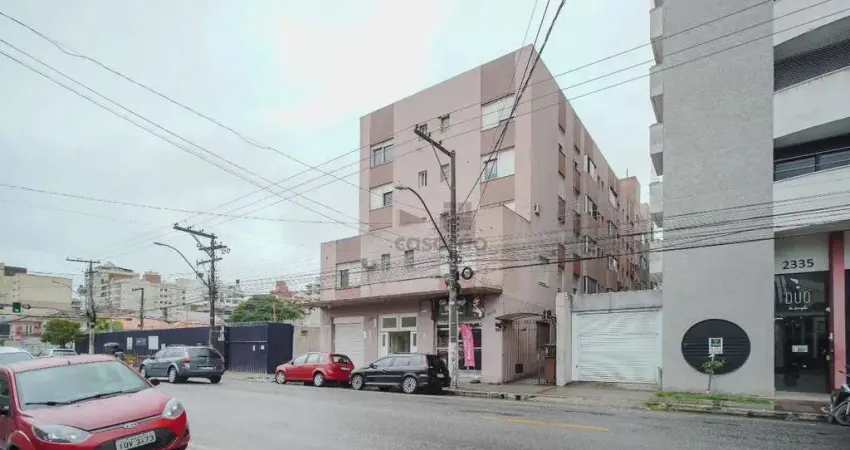 Apartamento com 2 quartos para alugar no Centro, Pelotas 