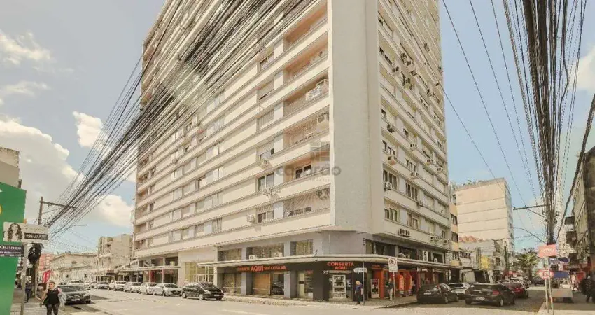 Apartamento com 3 quartos para alugar no Centro, Pelotas