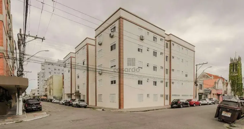 Apartamento com 2 quartos para alugar no Centro, Pelotas 