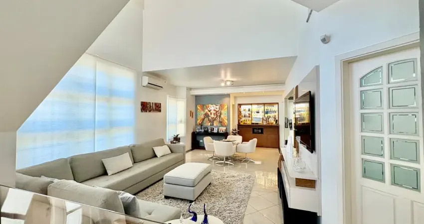 Luxuosa casa com piscina, spa e espaço gourmet – alto padrão e conforto total!