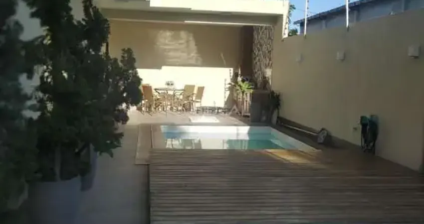 Casa com 3 quartos à venda na Rua Clóves de Souza Medina, 48, Parque São Caetano, Campos dos Goytacazes