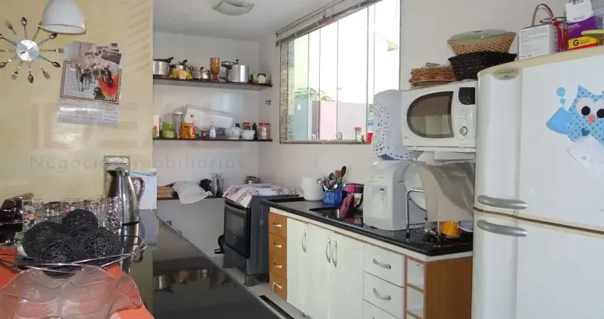 Casa com 4 quartos à venda na Rua Maria Ignês dos Santos, 37, Parque Aurora, Campos dos Goytacazes