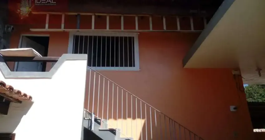 Casa com 4 quartos à venda na Rua Domingos Viana, 509, Parque Turf Club, Campos dos Goytacazes