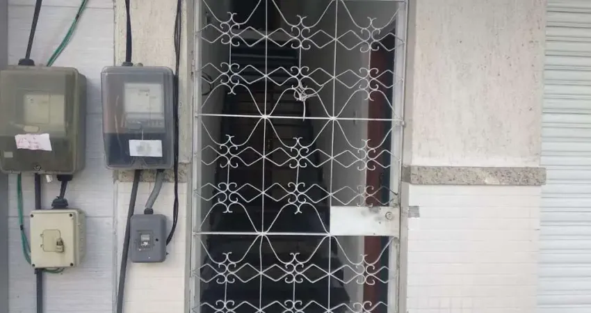 Casa à venda na Rua dos Andradas, 156, Centro, Campos dos Goytacazes