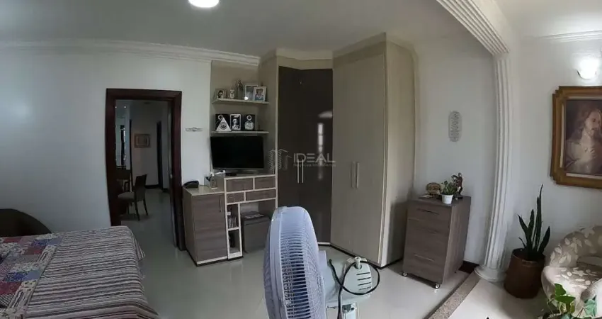 Casa com 3 quartos à venda na Rua Herval Ribeiro de Castro, 173, Parque Jóquei Club, Campos dos Goytacazes