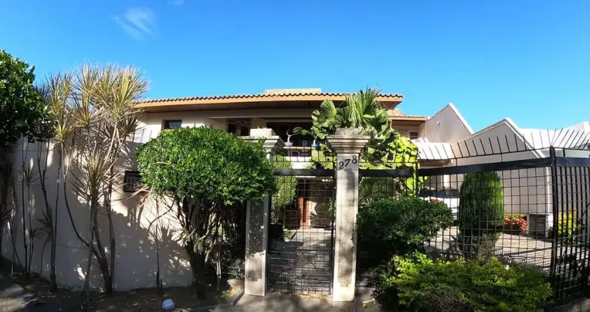 Casa com 3 quartos à venda na Rua Herculano Aquino, 278, Parque Turf Club, Campos dos Goytacazes