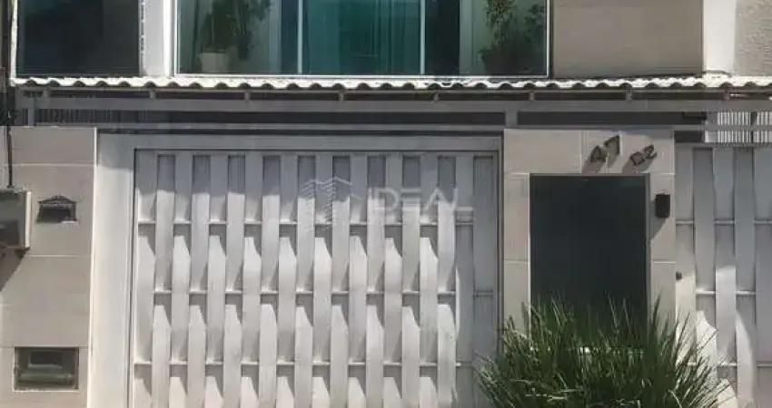 Casa com 3 quartos à venda na Rua Vilson Pinheiro, 47, Parque João Maria, Campos dos Goytacazes