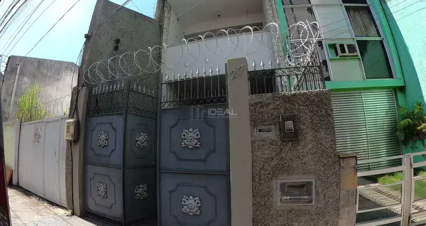 Casa com 3 quartos à venda na Rua Joaquim Nabuco, 27, Centro, Campos dos Goytacazes