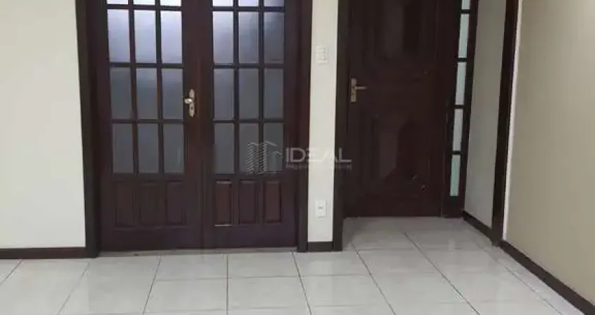 Apartamento com 3 quartos à venda na Avenida 24 de Outubro, 518, Parque Turf Club, Campos dos Goytacazes