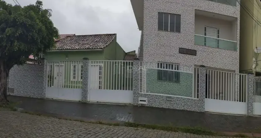 Apartamento com 3 quartos à venda na Rua Padre Des Touches, 63, Caju, Campos dos Goytacazes