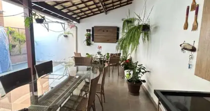 Ed.dom mariano com área externa em campos dos goytacazes, rj