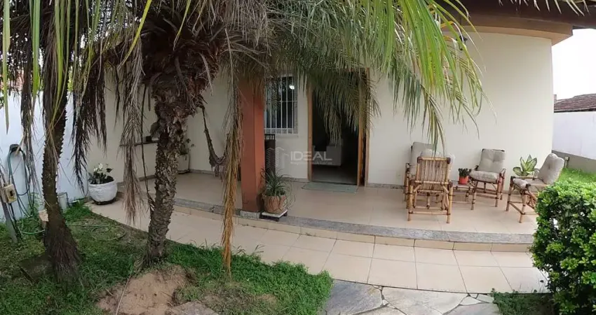 Casa de 233m² com 3 quartos e 4 banheiros em parque aurora - campos dos goytacazes por r$700.000 - venda