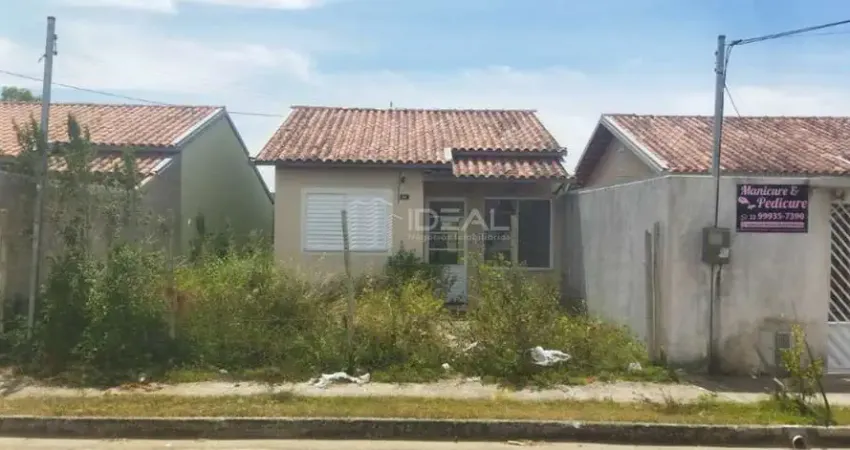 Casa à venda na RUA ADALTINA FERNANDES DE ALVARENGA, 86, Donana, Campos dos Goytacazes