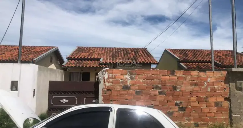 Casa à venda na Rua José Antônio Pinto Salles, N. 07, Donana, Campos dos Goytacazes