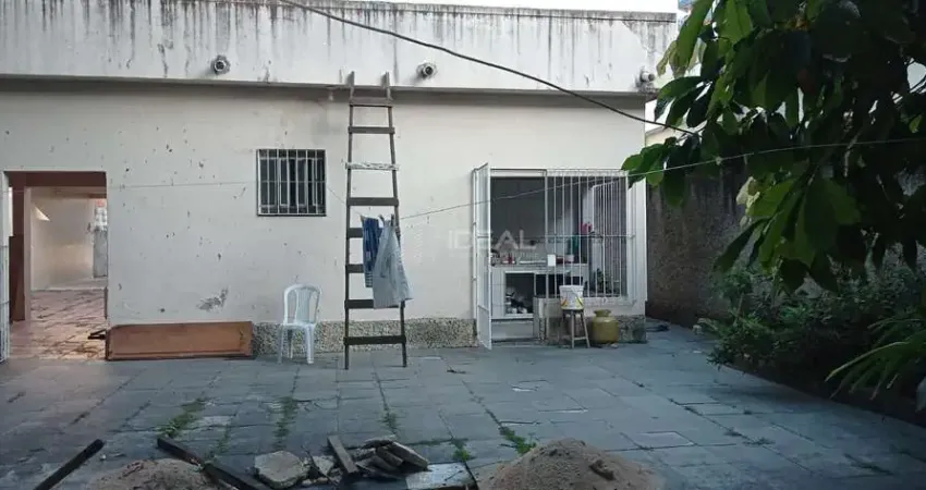 Casa com 4 quartos à venda na Rua Baronesa da Lagoa Dourada, 76, Parque Conselheiro Tomaz Coelho, Campos dos Goytacazes