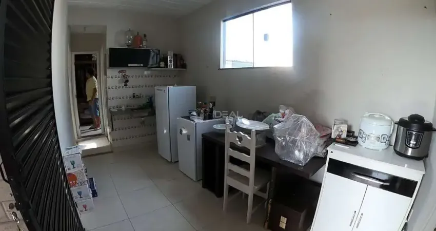 Casa com 3 quartos à venda na Avenida Dr. Gilberto Cardoso, 300, Parque Turf Club, Campos dos Goytacazes