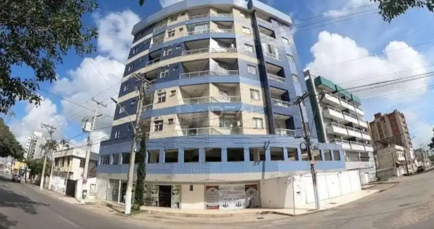 Apartamento com 2 quartos, varanda e área de lazer completa.