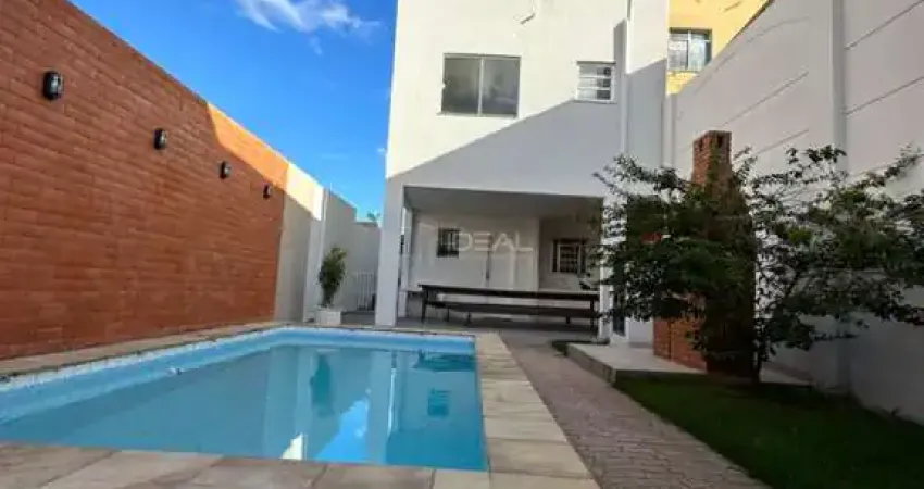 Casa com 3 quartos à venda na Rua Obertal Chaves, 32, Parque Rosário, Campos dos Goytacazes