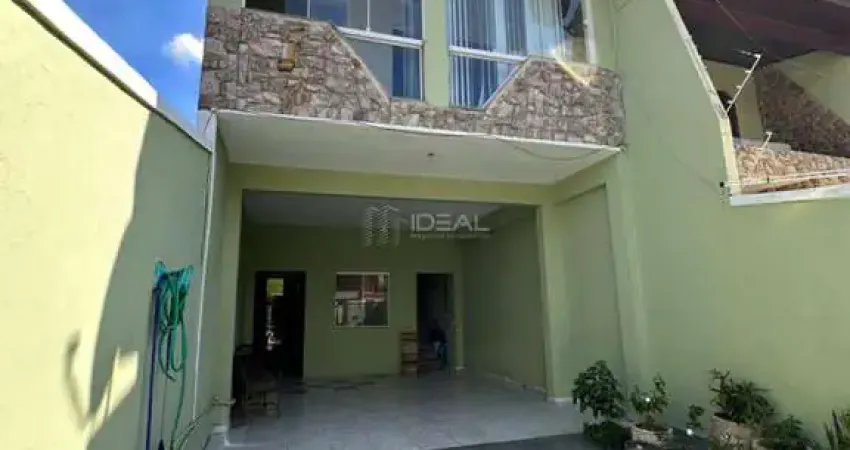 Compre 1 casa, leve 3: oportunidade única para famílias e investidores!