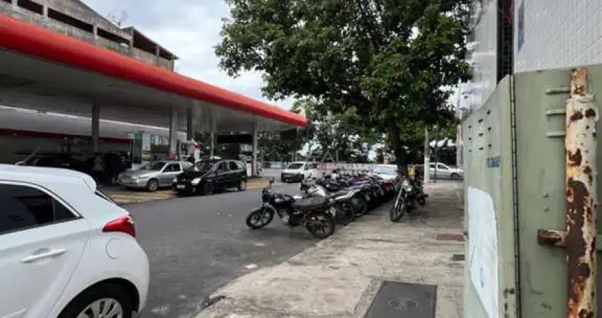 Casa com 3 quartos à venda na Rua Baronesa da Lagoa Dourada, 09, Parque Conselheiro Tomaz Coelho, Campos dos Goytacazes