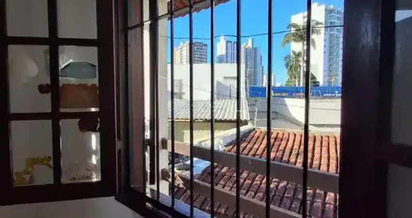 Casa com 3 quartos à venda na Rua Major Zoroastro Firmo, Parque São Caetano, Campos dos Goytacazes