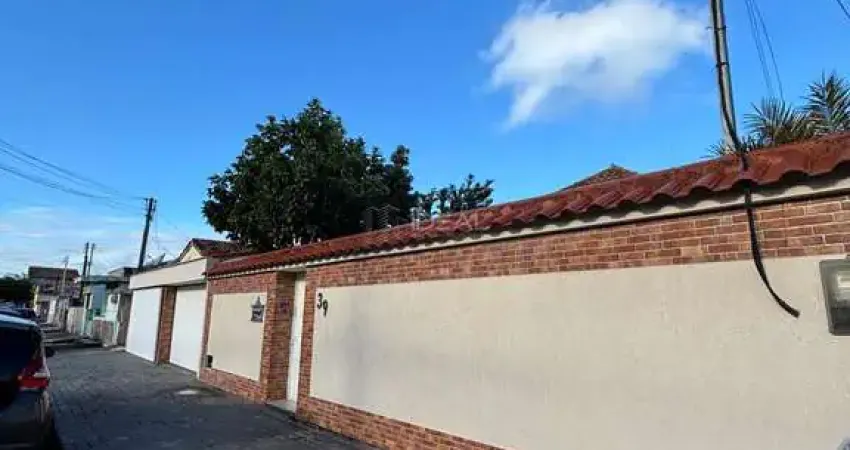 Casa com 4 quartos à venda na Rua Almeida Barbosa, 39, Parque Rosário, Campos dos Goytacazes