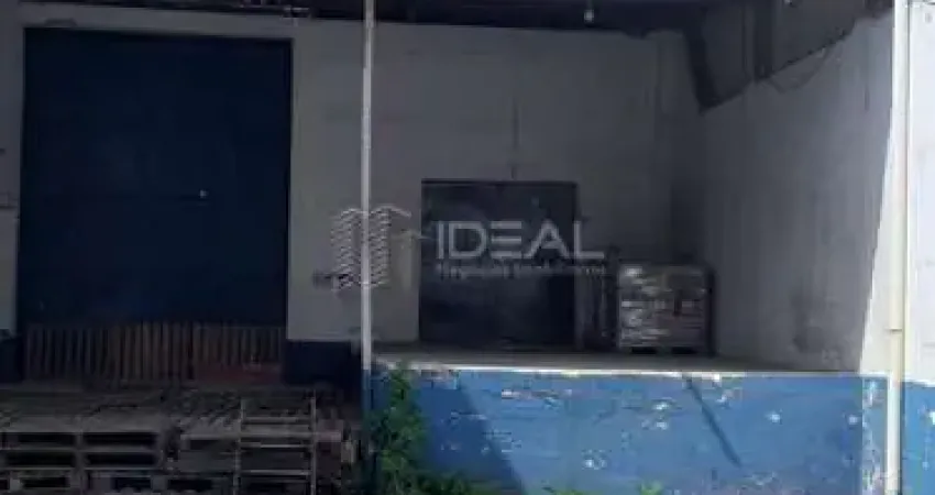 Barracão / Galpão / Depósito para alugar na Rua Dr. Oliveira Botelho, 44, Centro, Campos dos Goytacazes