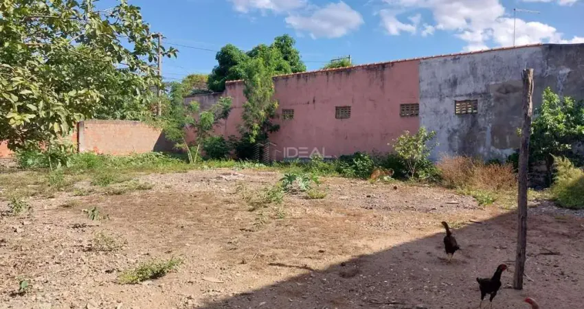 Casa comercial para alugar na Avenida Pres. Kennedy, 347, Parque Jóquei Club, Campos dos Goytacazes