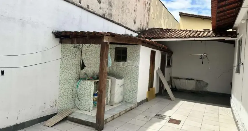 Casa com 3 quartos à venda na Rua Cap. Nazário Pereira Gomes, 101, Parque Fundão, Campos dos Goytacazes