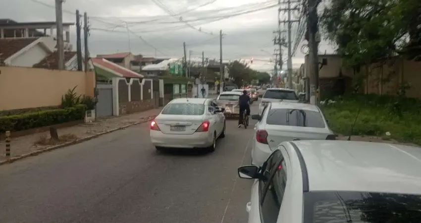 Apartamento com 2 quartos à venda na Rua Visc. de Itaboraí, 355, Parque João Seixas, Campos dos Goytacazes