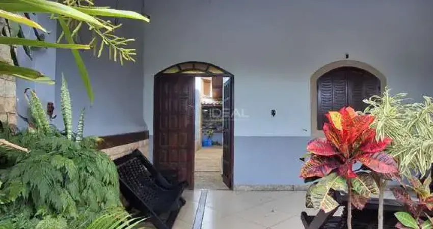 Casa com 5 quartos à venda na Rua Bonita, 13, Grussaí, São João da Barra