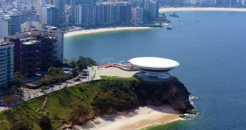 Apartamento à venda na Estrada Francisco da Cruz Nunes, 695, Badu, Niterói