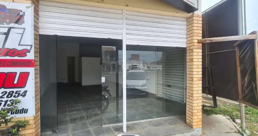 Casa comercial para alugar na Avenida Pres. Kennedy, 556, Parque Jóquei Club, Campos dos Goytacazes