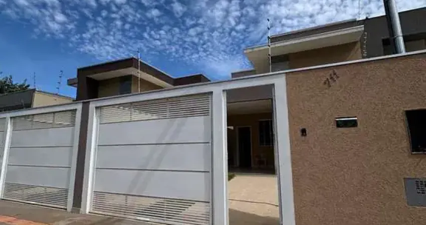 Casa com 3 quartos à venda na Rua Antônio Alves, 711, Parque Residencial Rita Vieira, Campo Grande