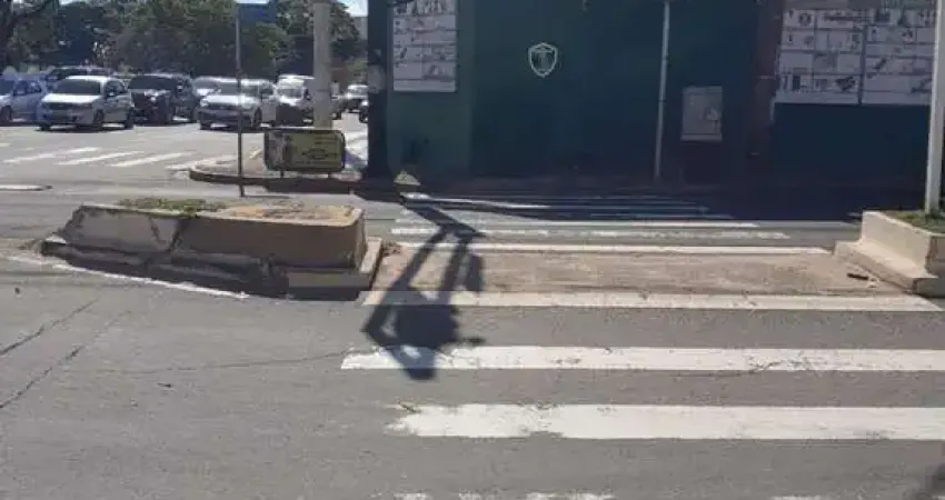 Casa comercial à venda na Avenida Eduardo Elias Zahran, 307, Vila Antônio Vendas, Campo Grande