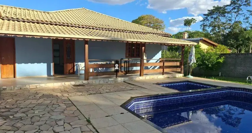 Casa com 3 quartos, 110 m², à venda por r$ 900.000- jardim l ermitage - juiz de fora/mg