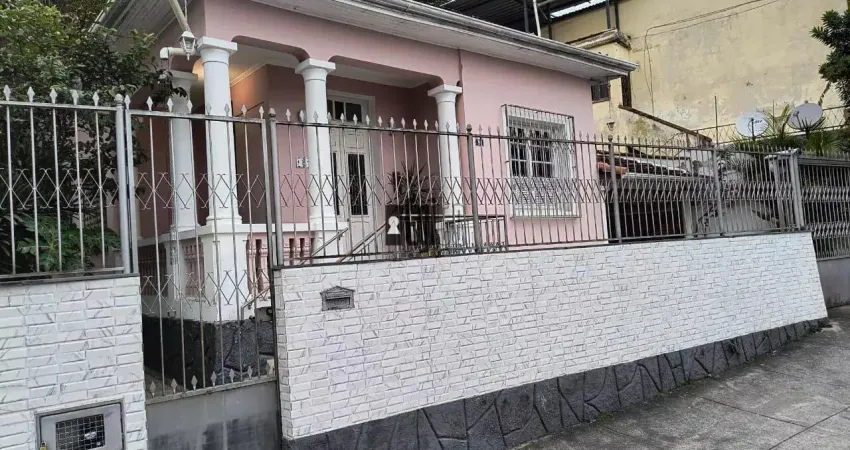Casa com 3 quartos, 127 m², à venda por r$ 550.000- costa carvalho - juiz de fora/mg