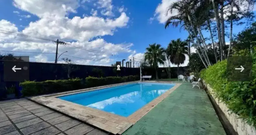 Vendo maravilhosa casa com 5 dormitórios, piscina, quintal e muito mais! novo horizonte - juiz de fora/mg